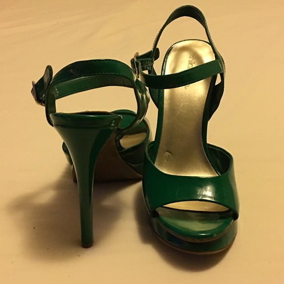 Don’t wear them - Picture 3 of 3